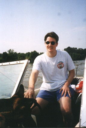 rob-boat.jpg (20054 bytes)