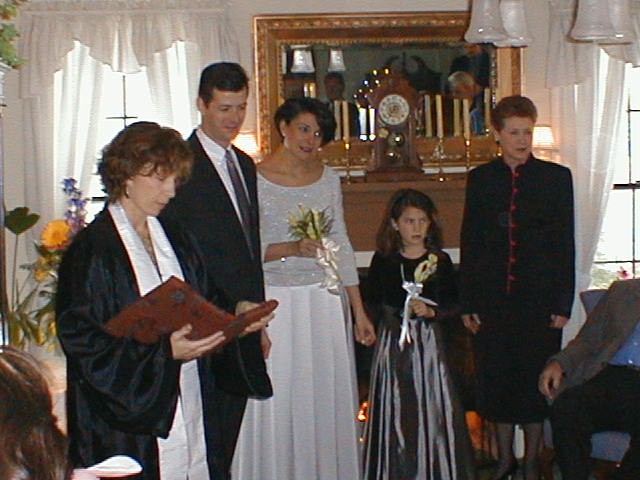 Ceremony2.JPG (74190 bytes)