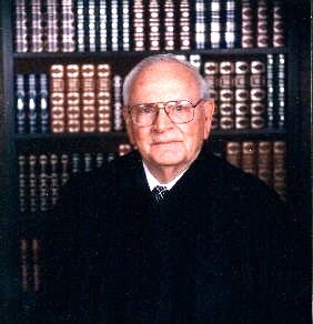cusjudge.jpg (23752 bytes)